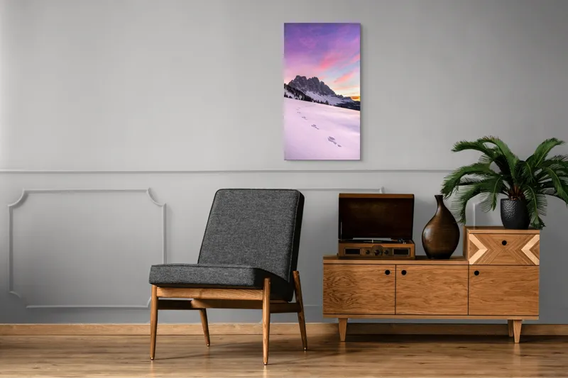 Tablou Canvas, "Urmele tăcute din zori montane", Apus, Munți, Zăpadă, Urme, Cer, Violet, Roz, Peisaj, Tranquil, Natură, 50 x 90 cm – poza 8