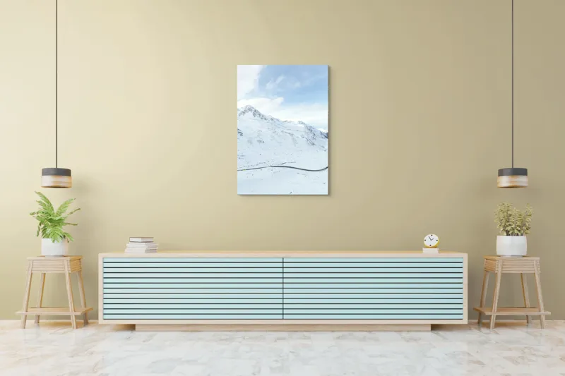 Tablou Canvas, "Drum serpuind printre munți înzăpeziți", Alb, Montan, Iarnă, Serpentină, Cer, Nori, Peisaj, Vârfuri, Zăpadă, Liniște, 70 x 100 cm – poza 5