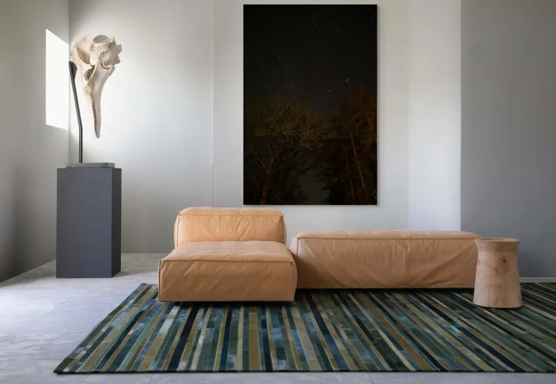 Tablou Canvas, "Stelele strălucesc peste pădurea întunecată", Stele, Cer, Noapte, Copaci, Natură, Lumină, Galaxie, Linie, Întuneric, Taină., 100 x 150 cm – poza 7