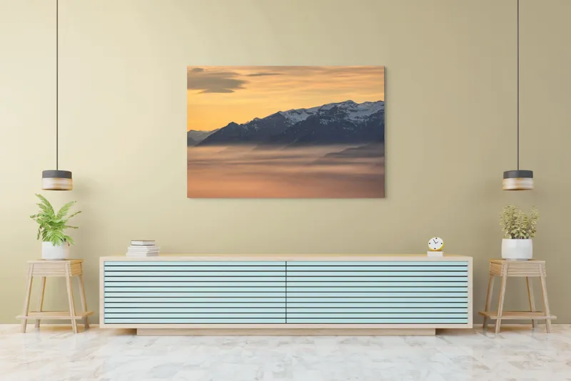 Tablou Canvas, "Munți îmbrățișați de ceața dimineții", Nori, Munți, Apus, Ceață, Lumină, Siluetă, Cer, Calm, Peisaj, Natură, 150 x 100 cm – poza 6