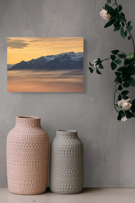 Tablou Canvas, "Munți îmbrățișați de ceața dimineții", Nori, Munți, Apus, Ceață, Lumină, Siluetă, Cer, Calm, Peisaj, Natură, 54 x 39 cm – poza 8