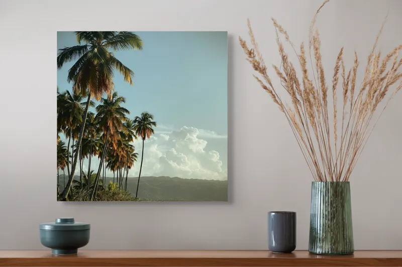 Tablou Canvas, "Vraja apusului printre palmieri tropicali", Palmieri, Plajă, Nisip, Cer, Nori, Apus, Vegetație, Relaxare, 50 x 50 cm – poza 4