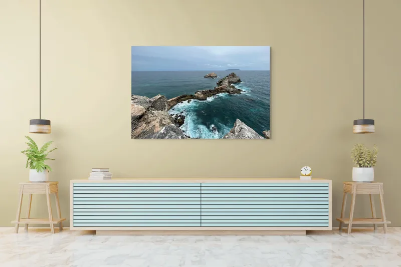 Tablou Canvas, "Stâncile de la marginea lumii", Ocean, Stânci, Valuri, Cer, Îndepărtare, Albastru, Natură, 150 x 100 cm – poza 6