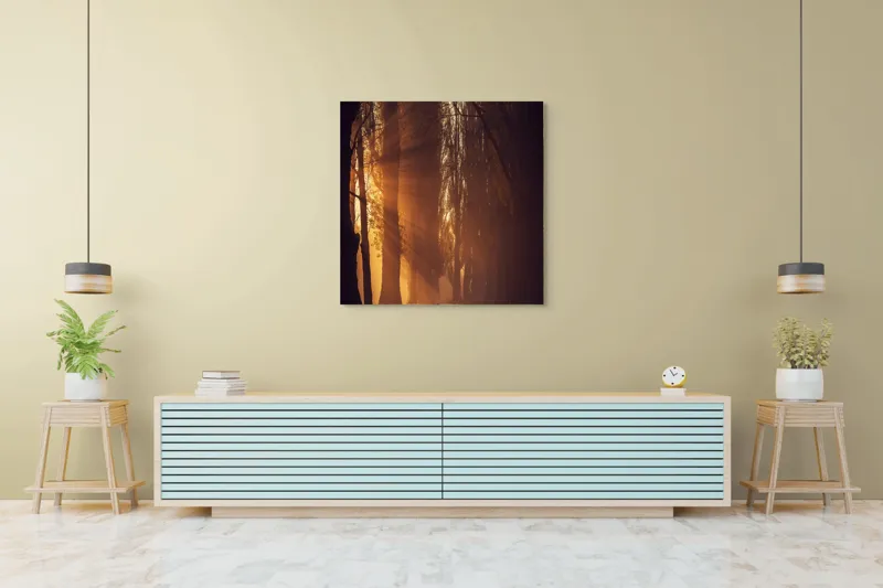 Tablou Canvas, "Raze de soare printre copaci înalți", Auriu, Mister, Pădure, Luminiș, Umbre, Tranquilitate, Apus, Copaci, Frunziș, Întuneric., 100 x 100 cm – poza 5