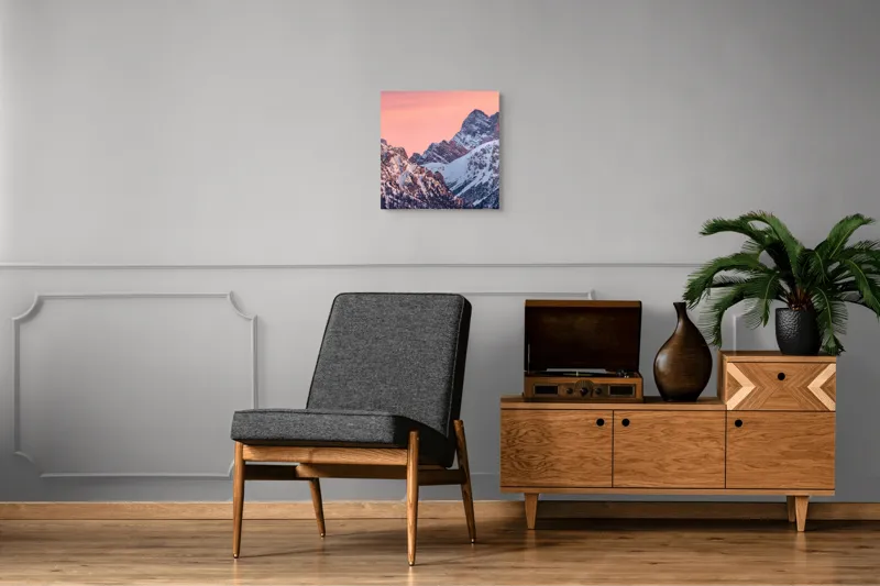 Tablou Canvas, "Lumina caldă a crestelor înzăpezite", Munți, Zăpadă, Amurg, Cer Roz, Vârfuri, Peisaj, Calm, 50 x 50 cm – poza 6