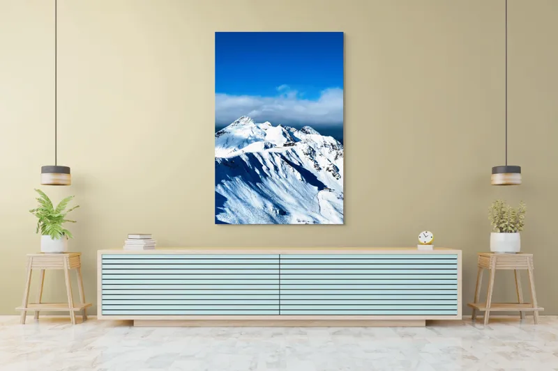 Tablou Canvas, "Strălucirea albă a munților înzăpeziți", Alb, Vârfuri, Înnorate, Peisaj, Însorit, Montan, Albastru, Zăpadă, 100 x 150 cm – poza 4