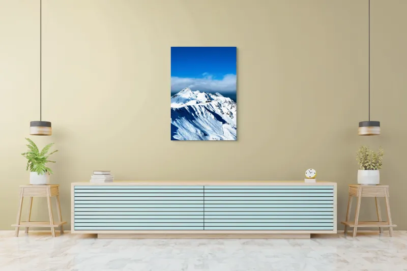 Tablou Canvas, "Strălucirea albă a munților înzăpeziți", Alb, Vârfuri, Înnorate, Peisaj, Însorit, Montan, Albastru, Zăpadă, 70 x 100 cm – poza 5