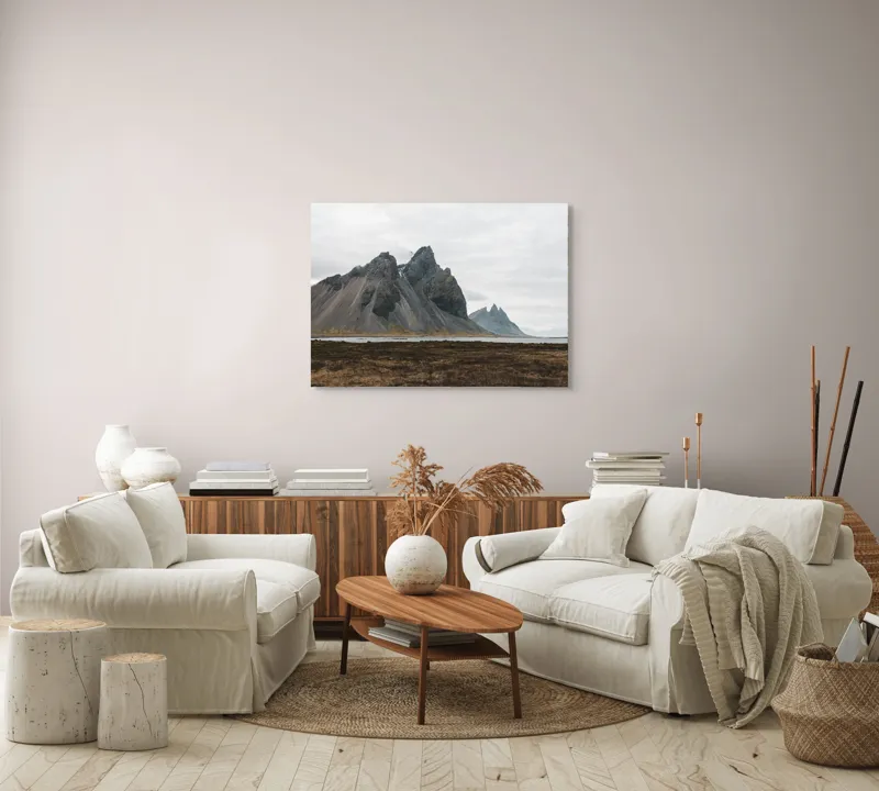 Tablou Canvas, "Munții maiestuoși sub cer înnorat", Munți, Nor, Peisaj, Maluri, Stânci, Natură, Calm, Eternitate, 100 x 70 cm – poza 3