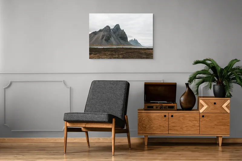 Tablou Canvas, "Munții maiestuoși sub cer înnorat", Munți, Nor, Peisaj, Maluri, Stânci, Natură, Calm, Eternitate, 100 x 70 cm – poza 8