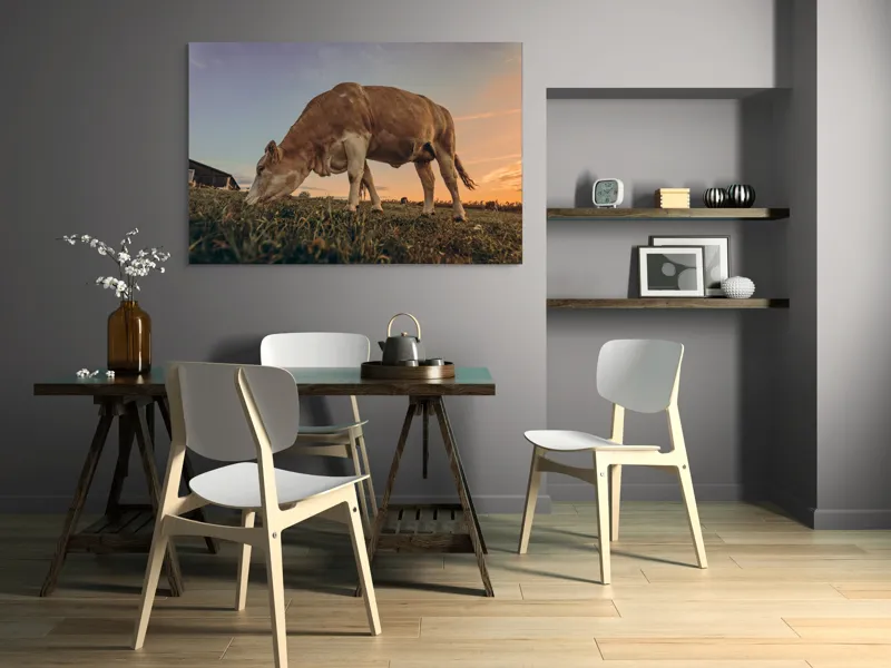 Tablou Canvas, "Vaca pășunând la apusul soarelui", Vacă, Apus, Iarbă, Fermă, Cer, Natură, Peisaj., 150 x 100 cm – poza 5
