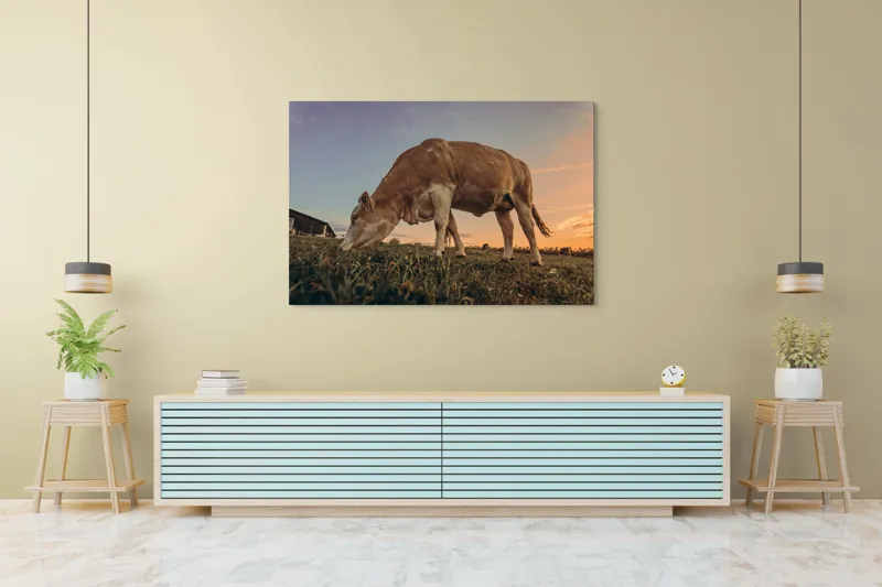 Tablou Canvas, "Vaca pășunând la apusul soarelui", Vacă, Apus, Iarbă, Fermă, Cer, Natură, Peisaj., 150 x 100 cm – poza 6