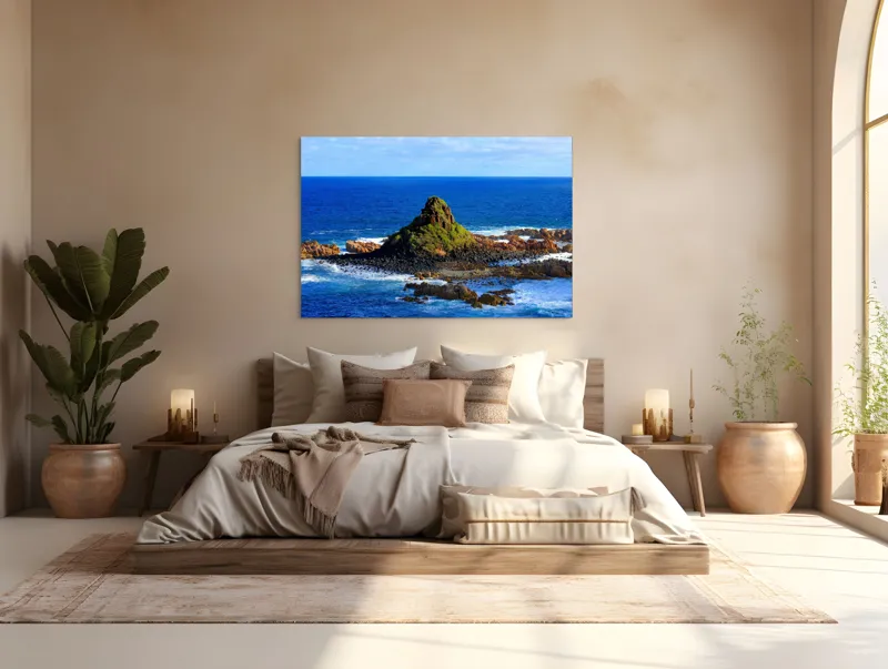 Tablou Canvas, "Insula stâncoasă în mijlocul oceanului", Mare, Stânci, Vegetație, Valuri, Cer, Albastru, Verde, Natură, Ocean, Insulă, 150 x 100 cm – poza 4