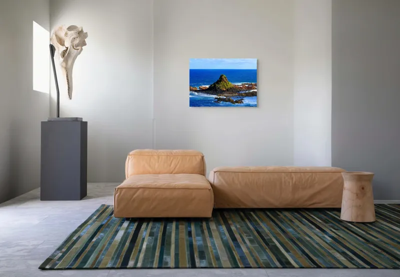 Tablou Canvas, "Insula stâncoasă în mijlocul oceanului", Mare, Stânci, Vegetație, Valuri, Cer, Albastru, Verde, Natură, Ocean, Insulă, 70 x 50 cm – poza 8