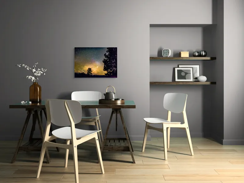 Tablou Canvas, "Stele strălucitoare peste pădure întunecată", Cer, Stele, Noapte, Natură, Pădure, Siluetă, Galaxie, Lumină, Strălucire, Mister, Infinit, Timp., 70 x 50 cm – poza 5