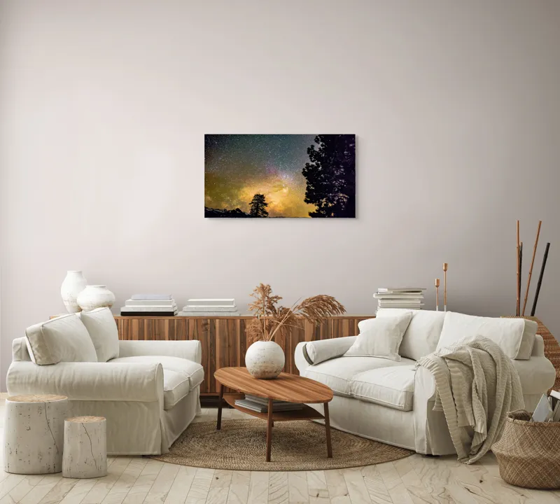 Tablou Canvas, "Stele strălucitoare peste pădure întunecată", Cer, Stele, Noapte, Natură, Pădure, Siluetă, Galaxie, Lumină, Strălucire, Mister, Infinit, Timp., 90 x 50 cm – poza 4