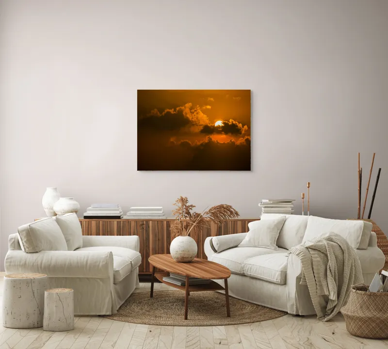 Tablou Canvas, "Soarele ascuns printre nori aurii", Soare, Apus, Nori, Cer, Portocaliu, Umbre, Lumină, Strălucire, Oglindire, Natură, 100 x 70 cm – poza 3