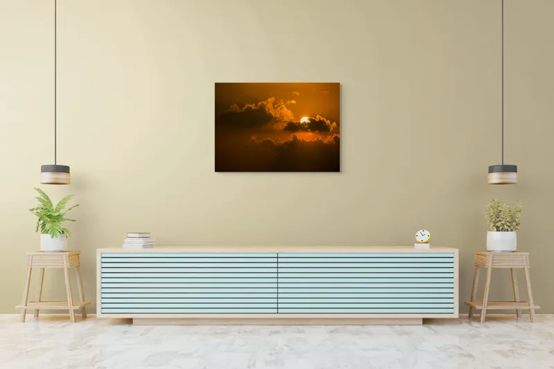 Tablou Canvas, "Soarele ascuns printre nori aurii", Soare, Apus, Nori, Cer, Portocaliu, Umbre, Lumină, Strălucire, Oglindire, Natură, 100 x 70 cm – poza 4