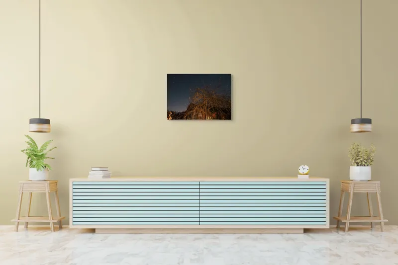 Tablou Canvas, "Stele deasupra unui copac uscat", Cer, Stele, Copac, Noapte, Clădire, Rămășițe, Tăcere, Mister, Natură, Frumusețe, 70 x 50 cm – poza 7