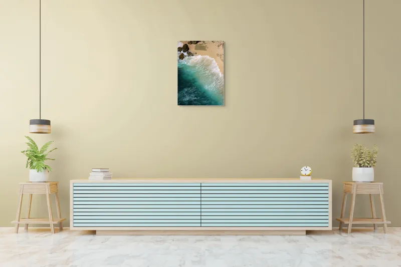 Tablou Canvas, "Valurile mării pe țărmul nisipos", Ocean, Valuri, Nisip, Țărm, Albastru, Spumă, Stânci, Natură, 50 x 70 cm – poza 6