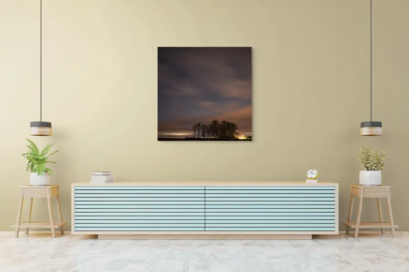 Tablou Canvas, "Cerul înstelat peste pădurea tăcută", Stele, Nori, Copaci, Cer, Noapte, Orizont, Lumină, Natură, Siluetă, Frumusețe, 100 x 100 cm – poza 5