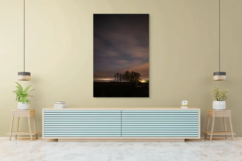 Tablou Canvas, "Cerul înstelat peste pădurea tăcută", Stele, Nori, Copaci, Cer, Noapte, Orizont, Lumină, Natură, Siluetă, Frumusețe, 100 x 150 cm – poza 4