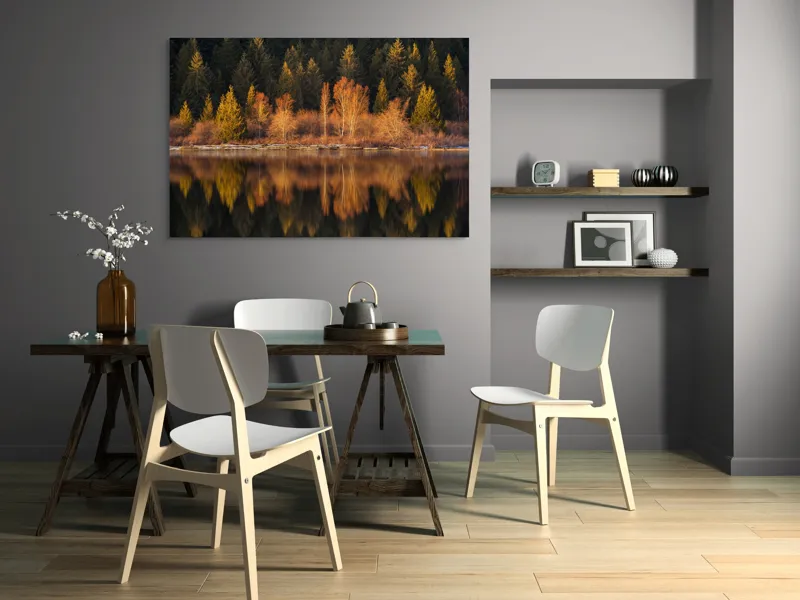 Tablou Canvas, "Lumina aurie în pădurea adormită", Reflecție, Pădure, Lac, Copaci, Toamnă, Apus, Lumină, Frumusețe, Natură, Serenitate, 150 x 100 cm – poza 5