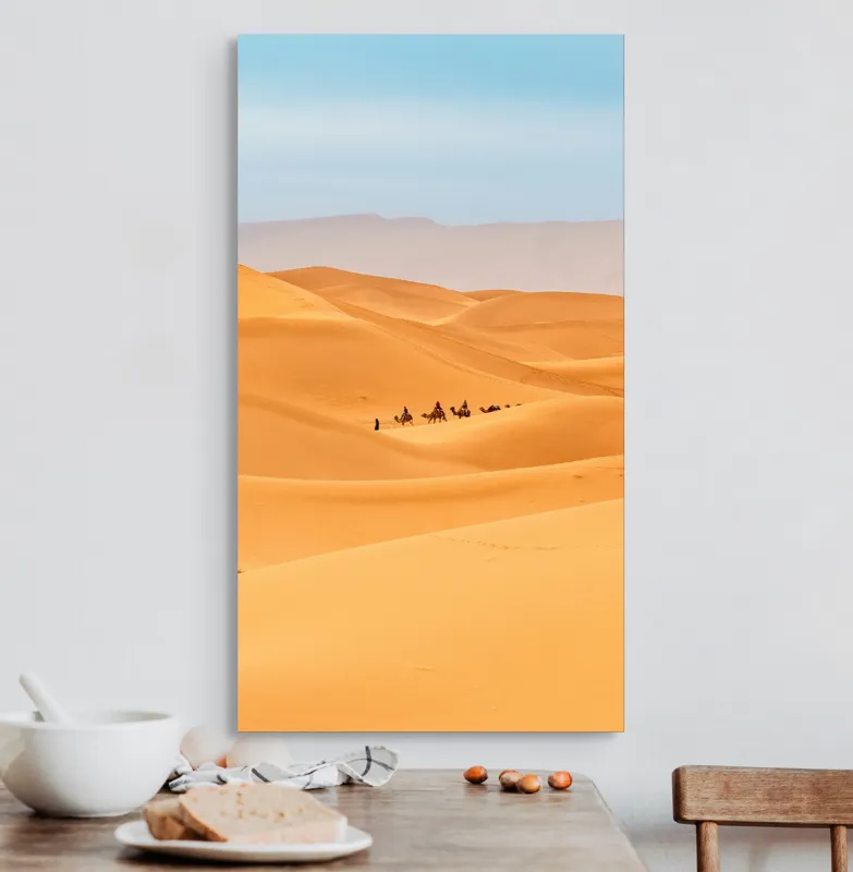 Tablou Canvas, "Caravană de cămile în deșert", Dune, Cămile, Aurii, Albastru, Orizont, Deșert, Nisip, Peisaj, Cer, Valuri, 50 x 90 cm – poza 3