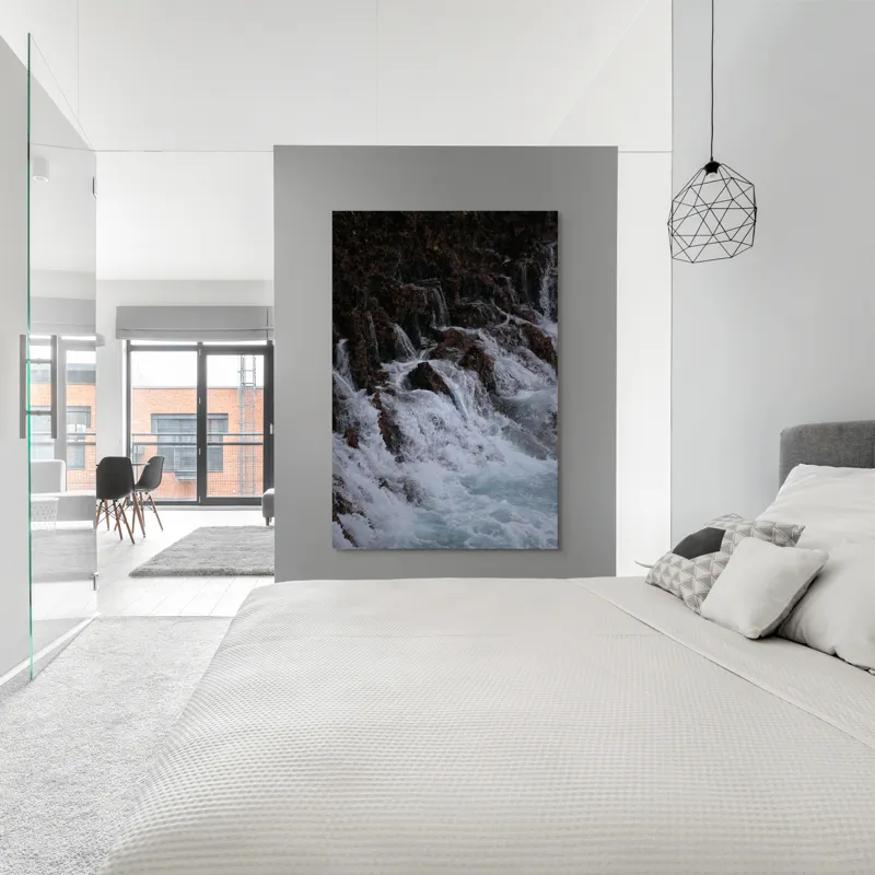 Tablou Canvas, "Cascada înspumată peste stânci abrupte", Cascadă, Piatră, Spumă, Apă, Natură, Forță, Curgere, Impact, Zgomot, Energie, 100 x 150 cm – poza 5