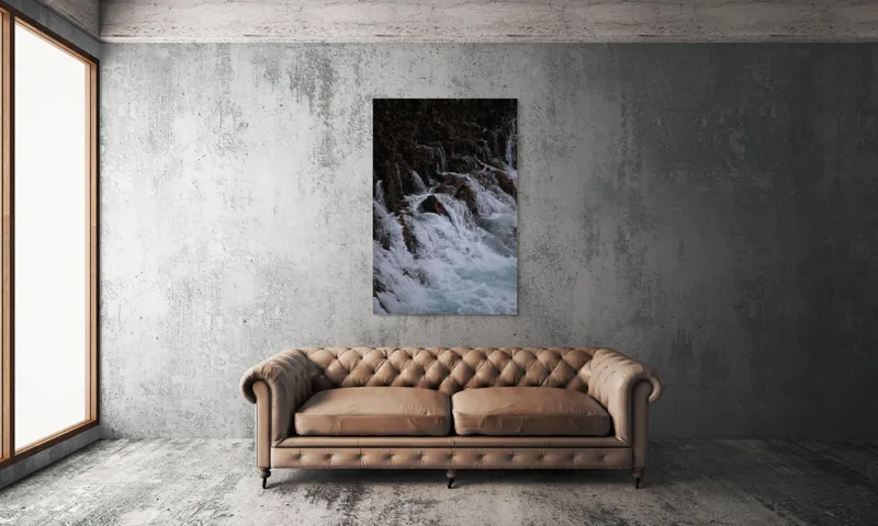 Tablou Canvas, "Cascada înspumată peste stânci abrupte", Cascadă, Piatră, Spumă, Apă, Natură, Forță, Curgere, Impact, Zgomot, Energie, 100 x 150 cm – poza 6