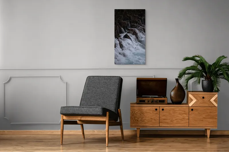 Tablou Canvas, "Cascada înspumată peste stânci abrupte", Cascadă, Piatră, Spumă, Apă, Natură, Forță, Curgere, Impact, Zgomot, Energie, 50 x 90 cm – poza 8