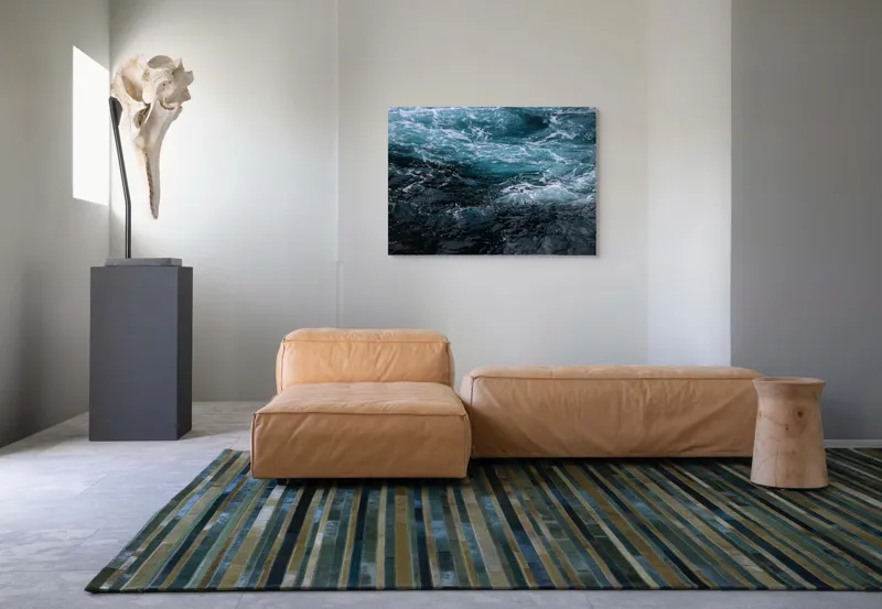 Tablou Canvas, "Valuri spumoase în întuneric marin", Vârtej, Apă, Albastru, Valuri, Spumă, Mișcare, Profund, Ocean, Energie, 100 x 70 cm – poza 7