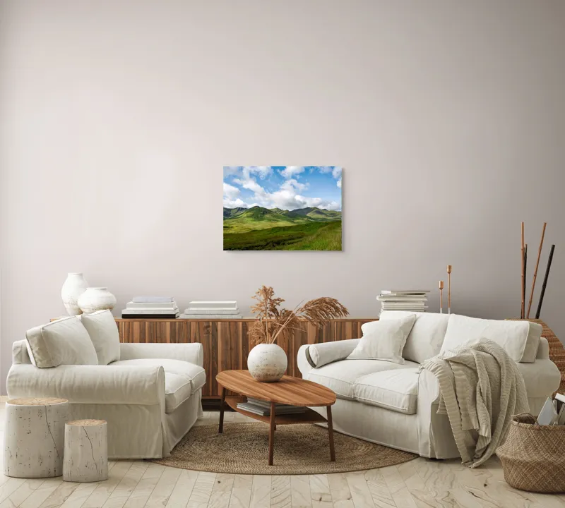 Tablou Canvas, "Văile verzi sub cer albastru", Nori, Munți, Verdeață, Cer, Natură, Peisaj, Frumusețe, Seninătate., 70 x 50 cm – poza 6
