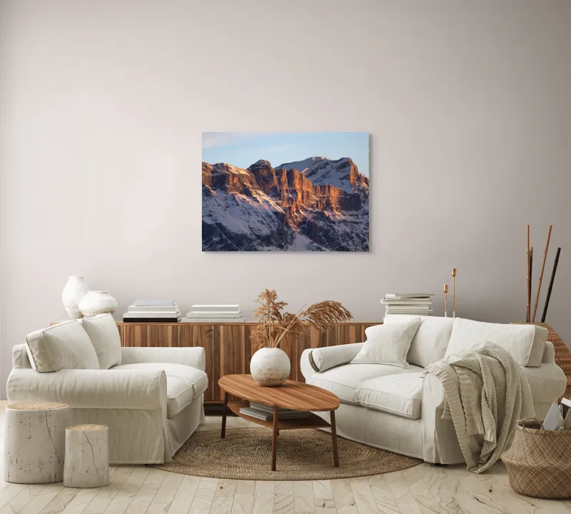 Tablou Canvas, "Munții scăldați în lumina apusului", Munți, Roci, Zăpadă, Apus, Lumină, Natură, Peisaj., 100 x 70 cm – poza 3