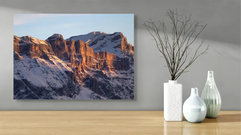 Tablou Canvas, "Munții scăldați în lumina apusului", Munți, Roci, Zăpadă, Apus, Lumină, Natură, Peisaj., 70 x 50 cm – poza 3