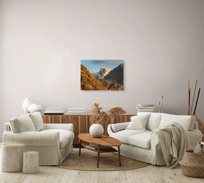 Tablou Canvas, "Vârfuri de munte în lumină aurie", Munți, Zăpadă, Răsărit, Forme, Stânci, Cer, Natură, 70 x 50 cm – poza 6