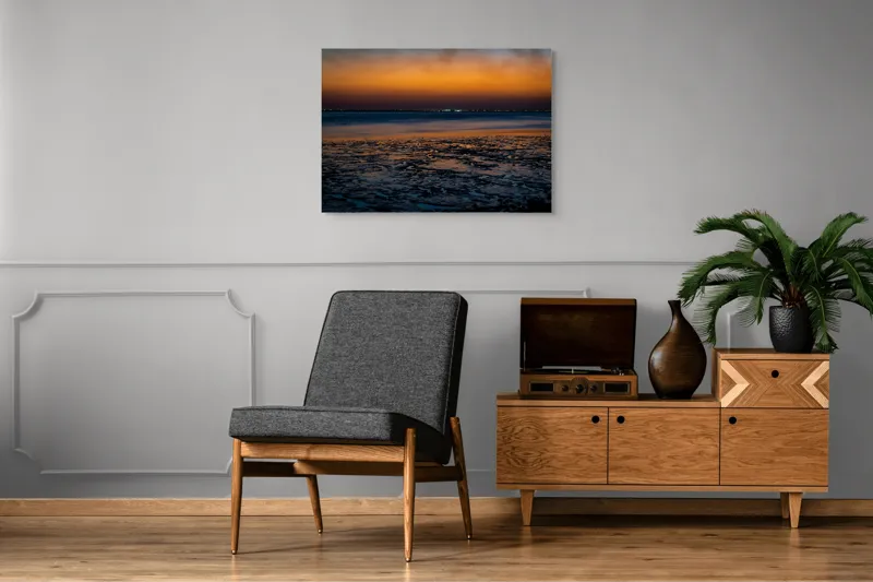 Tablou Canvas, "Apusul viselor pe țărmul tăcerii", Apus, Reflexii, Maree, Siluete, Orizont, Lumină, Texturi, Serenitate, Contrast, Amurg, 100 x 70 cm – poza 8