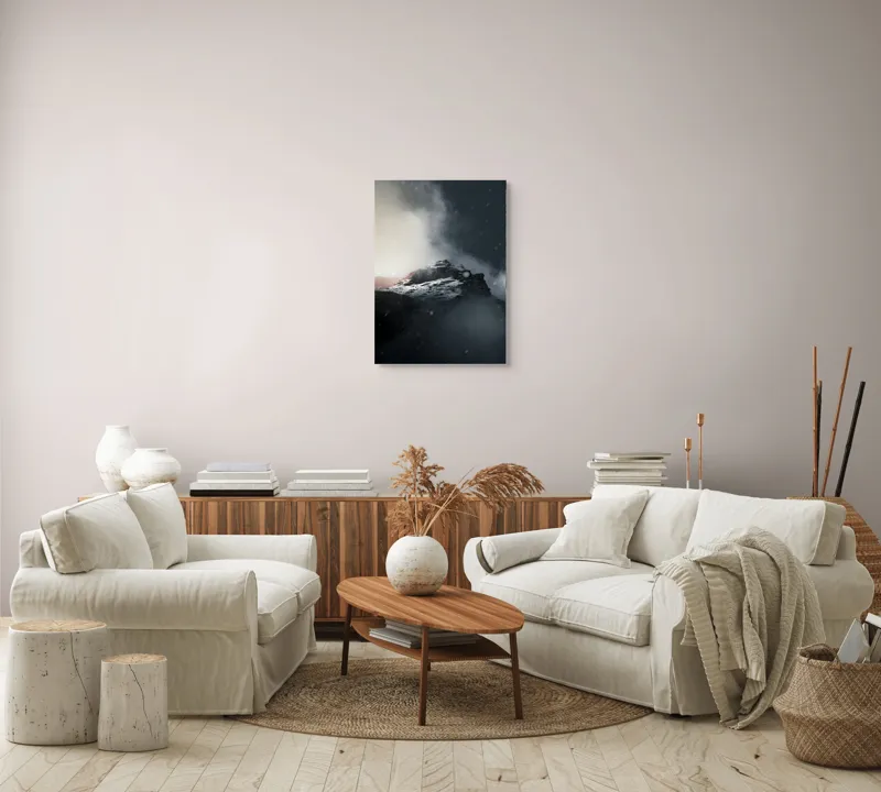 Tablou Canvas, "Vârful stâncos în ceață misterioasă", Nor, Munți, Ceață, Noapte, Mister, Vârf, Zăpadă, Înălțime, Întunecat, Lumină, 50 x 70 cm – poza 4