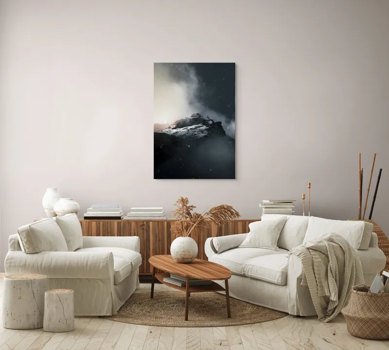 Tablou Canvas, "Vârful stâncos în ceață misterioasă", Nor, Munți, Ceață, Noapte, Mister, Vârf, Zăpadă, Înălțime, Întunecat, Lumină, 70 x 100 cm – poza 4