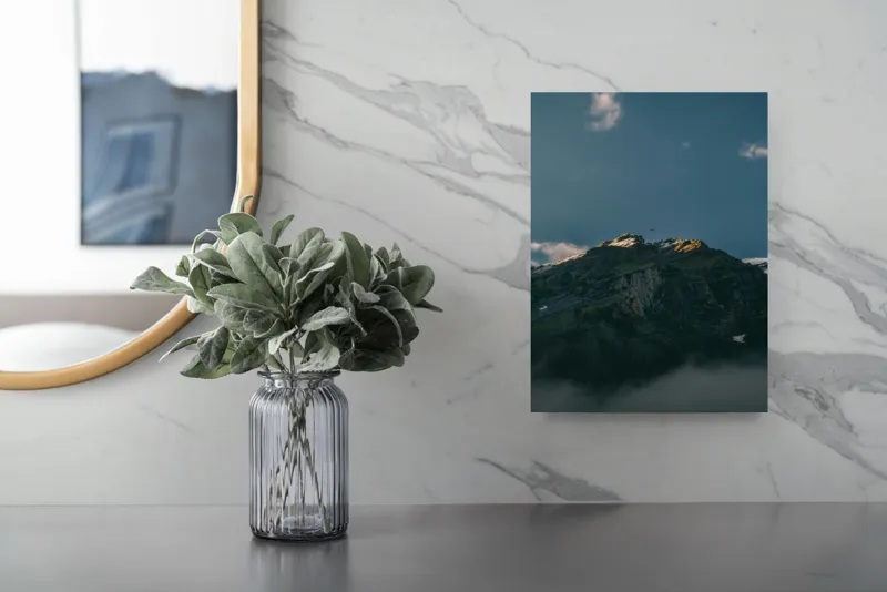 Tablou Canvas, "Lumina dimineții pe vârful muntelui", Munte, Nor, Apus, Raze, Piatra, Cer, Umbra, Lumină, 26 x 39 cm – poza 4