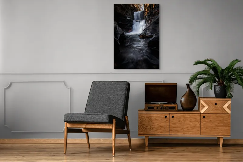 Tablou Canvas, "Cascada din inima pădurii întunecate", Cascadă, Apă, Stânci, Pădure, Natură, Torent, Claritate, Umbre, Răcoare, Frumusețe, 70 x 100 cm – poza 6