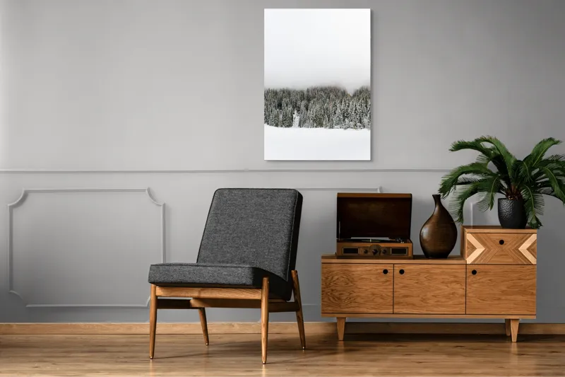 Tablou Canvas, "Iarna în pădurea înzăpezită misterioasă", Copaci, Zăpadă, Ceață, Cer, Iarnă, 70 x 100 cm – poza 6