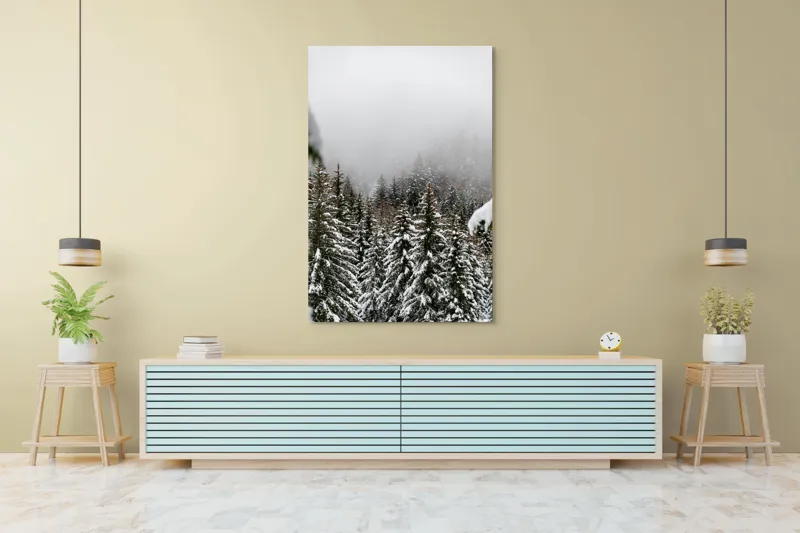 Tablou Canvas, "Iarna în pădurea de brazi înalți", Copaci, Zăpadă, Ceață, Iarnă, Evergreen, Peisaj, Tăcere, Rece, Frumusețe, Natură, 100 x 150 cm – poza 4