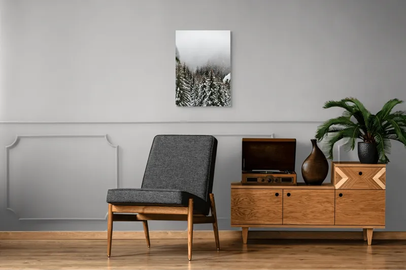 Tablou Canvas, "Iarna în pădurea de brazi înalți", Copaci, Zăpadă, Ceață, Iarnă, Evergreen, Peisaj, Tăcere, Rece, Frumusețe, Natură, 50 x 70 cm – poza 8