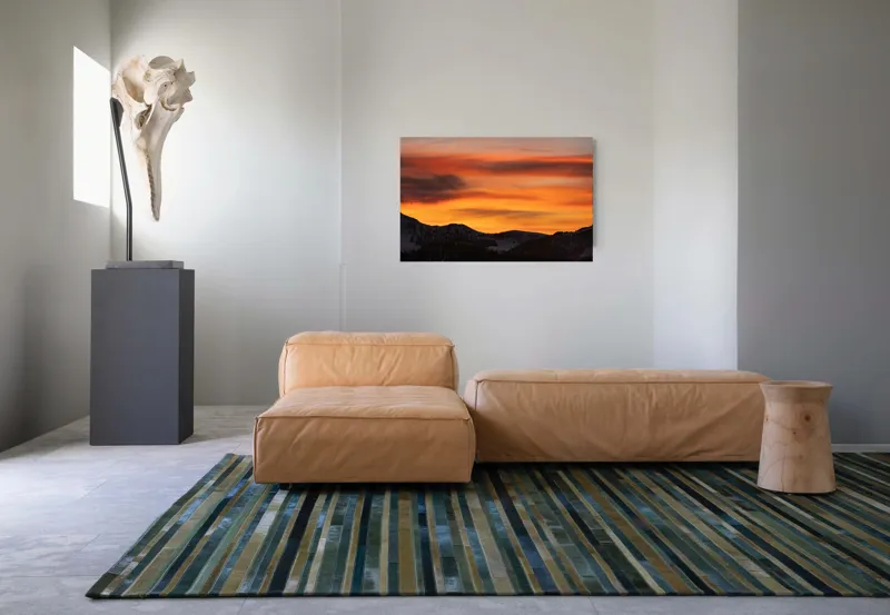 Tablou Canvas, "Aurora zorilor peste munți liniștiți", Apus, Liniște, Munți, Cer, Nori, Siluetă, Portocaliu, Umbre, 90 x 50 cm – poza 8