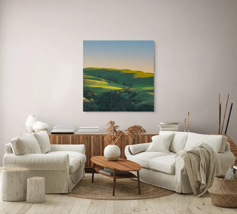 Tablou Canvas, "Colinele verzi sub cerul senin", Verde, Coline, Apus, Peisaj, Armonie, Natură, Liniște, Lumini, Umbre, 100 x 100 cm – poza 3
