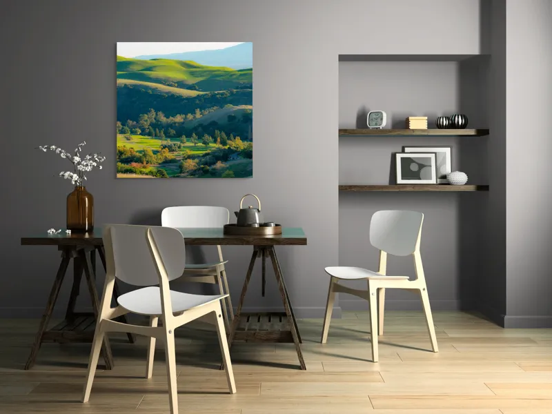 Tablou Canvas, "Culorile verzi ale dealurilor îmbrățișate", Verdant, Coline, Luminos, Arbori, Peisaj, Vale, Natură, Liniște, 100 x 100 cm – poza 6
