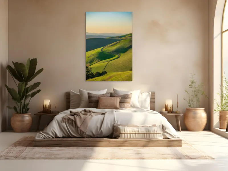 Tablou Canvas, "Drumul sinuos printre coline verzi", Peisaj, Coline, Drum, Apus, Verde, Cer, Pădure, Orizont, Lumină, Natură, 100 x 150 cm – poza 3