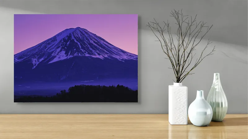 Tablou Canvas, "Frumusețea misterioasă a muntelui Fuji", Munte, Fuji, Purpură, Zăpadă, Cer, Noapte, Frig, Japan, Pitoresc, Natură, 70 x 50 cm – poza 3