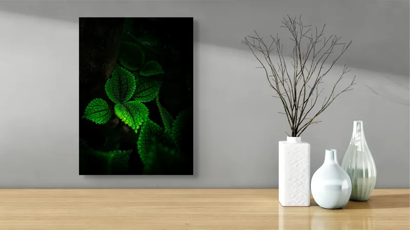Tablou Canvas, "Frunzele misterului în umbra pădurii", Verde, Frunze, Lumină, Textură, Umbră, Natură, Vitalitate, 39 x 54 cm – poza 4