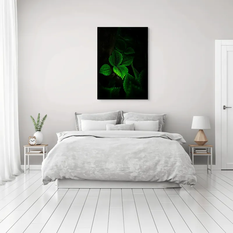 Tablou Canvas, "Frunzele misterului în umbra pădurii", Verde, Frunze, Lumină, Textură, Umbră, Natură, Vitalitate, 70 x 100 cm – poza 3